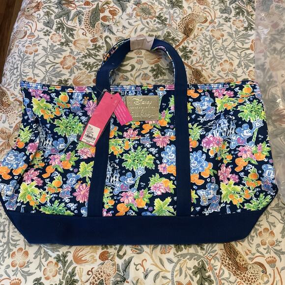 Lilly Pulitzer Disney Parks Mickey Minnie Castle Canvas Tote NWT Disneyland - Picture 1 of 8